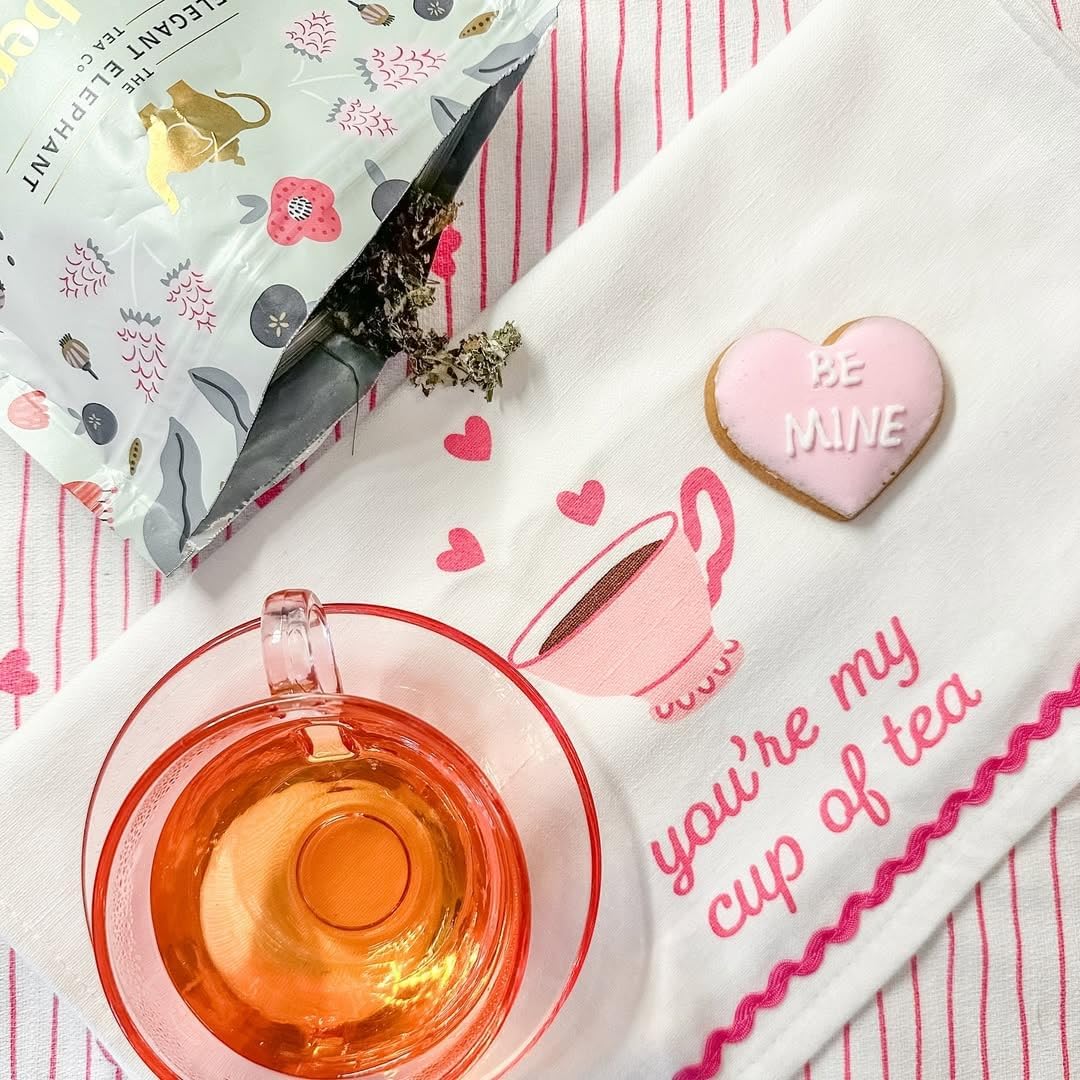 Raspberry Leaf Tea, Loose Leaf Herbal Tea – Supports Pregnancy & Labor Prep, Natural Menstrual Pain Relief – Women's Health – 4.4 oz Resealable Bag (Makes 50 Cups) – The Elegant Elephant