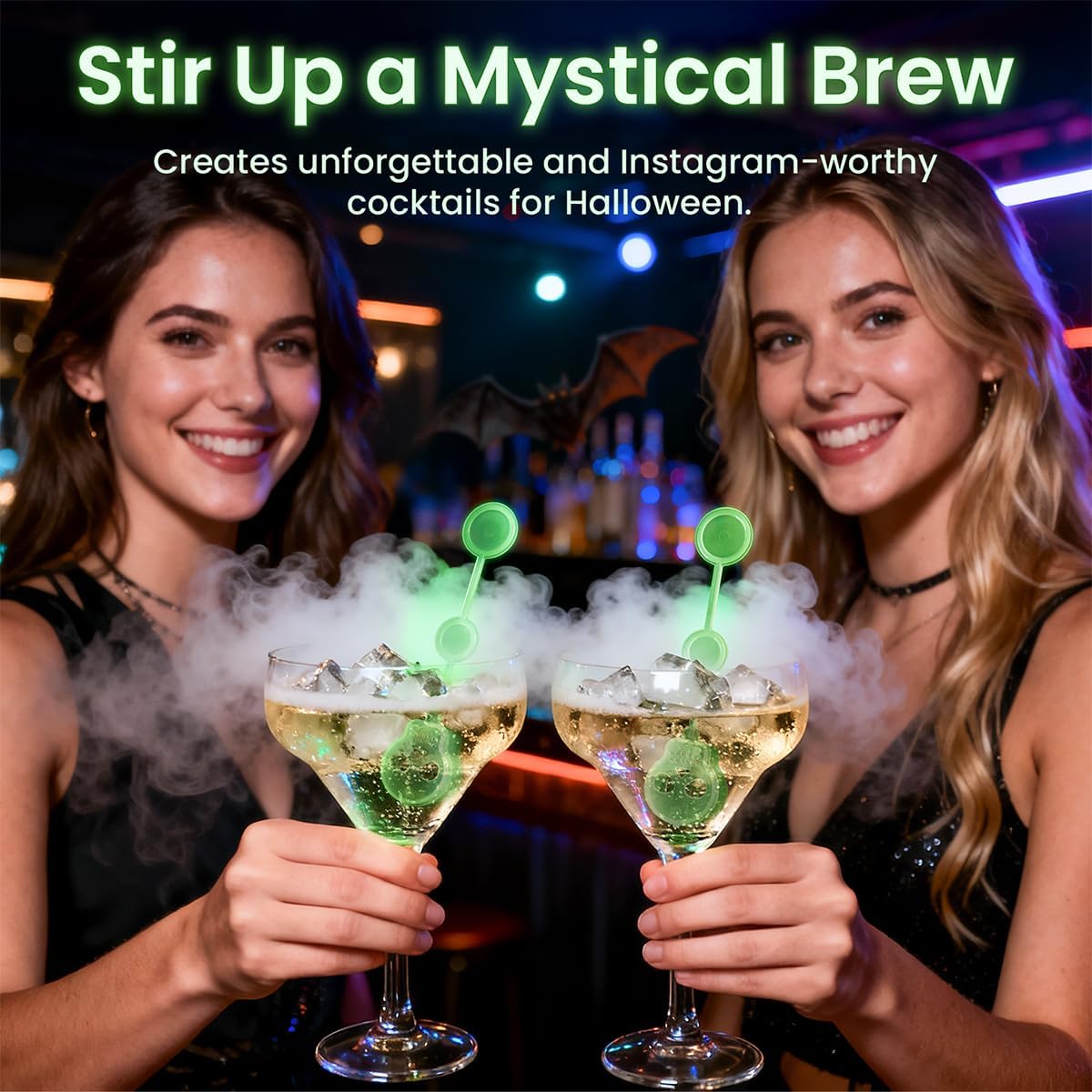25 Pcs Halloween Dry Ice Swizzle Sticks, Clear Skull-Shape Plastic Stir Sticks Glow in Dark Bar Cocktail Beverage Drink Stirrers for Smokey Drinks Coffee Home Party Decoration