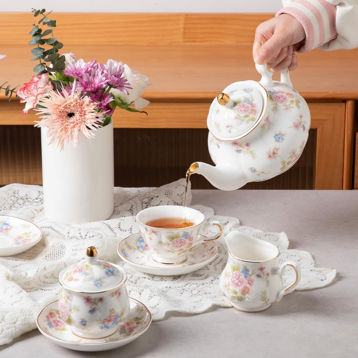 Sweejar Ceramic Teapot with Infuser, Floral Relief Gold Rimmed Teapot, 29 OZ Porcelain Tea Pot for Blooming and Loose Tea, Coffee...(Small Flower)