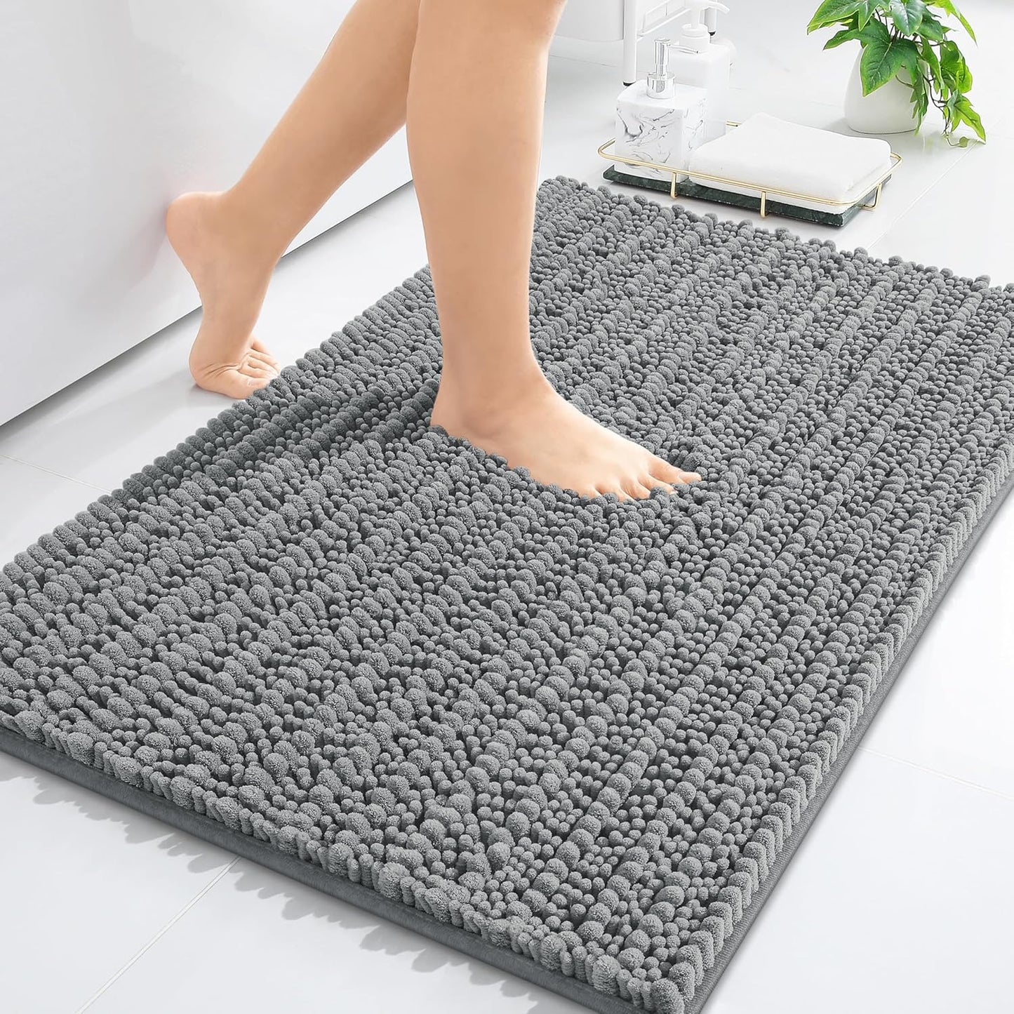Arotive Luxury Chenille Bathroom Rug Mat, Extra Soft Thick Absorbent Shaggy Bath Rugs, Non-Slip Machine Wash Dry, Plush Bath Mats for Bathroom, Shower and Tub, 30x17, Grey